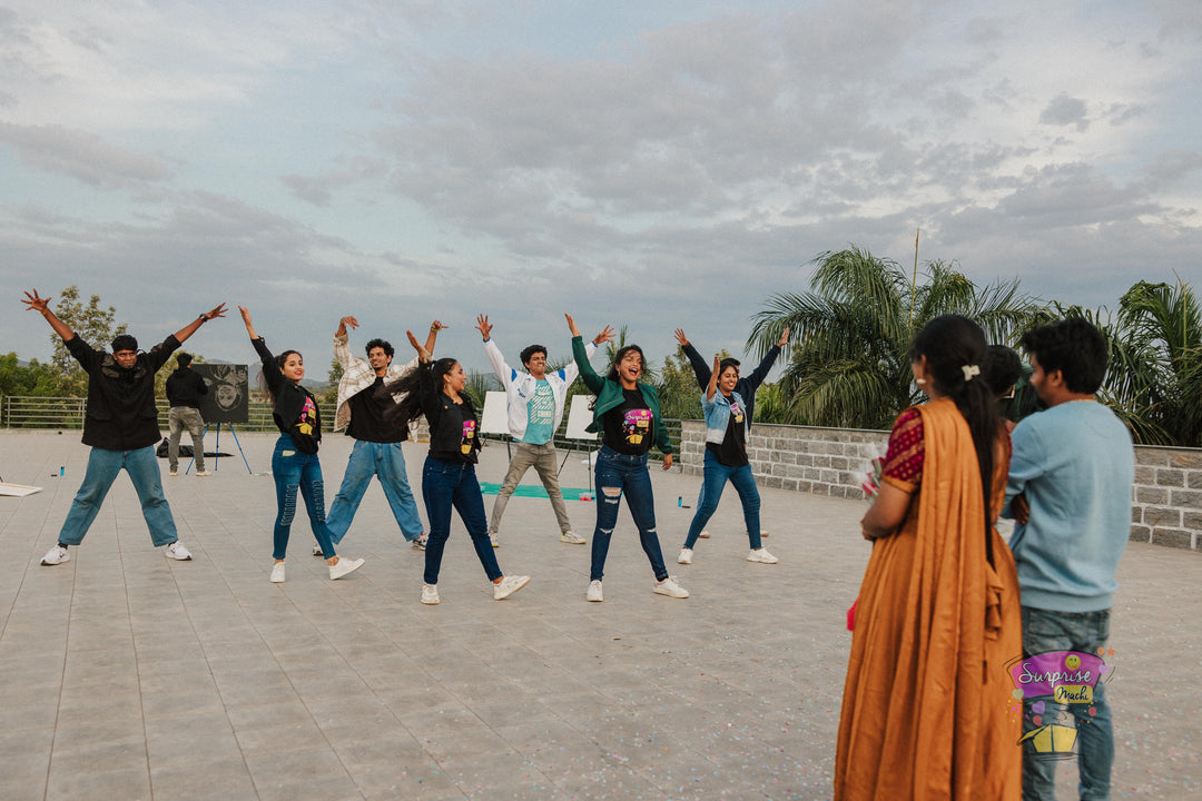 THE DANCE FLASHMOB