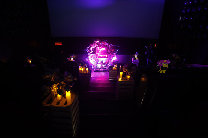 THE PRIVATE THEATRE : a tailored premiere