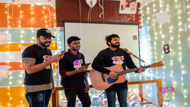 THE MUSICAL FLASHMOB